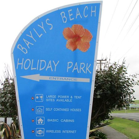 Baylys Beach Holiday Park Ngoại thất bức ảnh