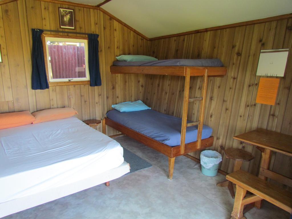 Baylys Beach Holiday Park Phòng bức ảnh